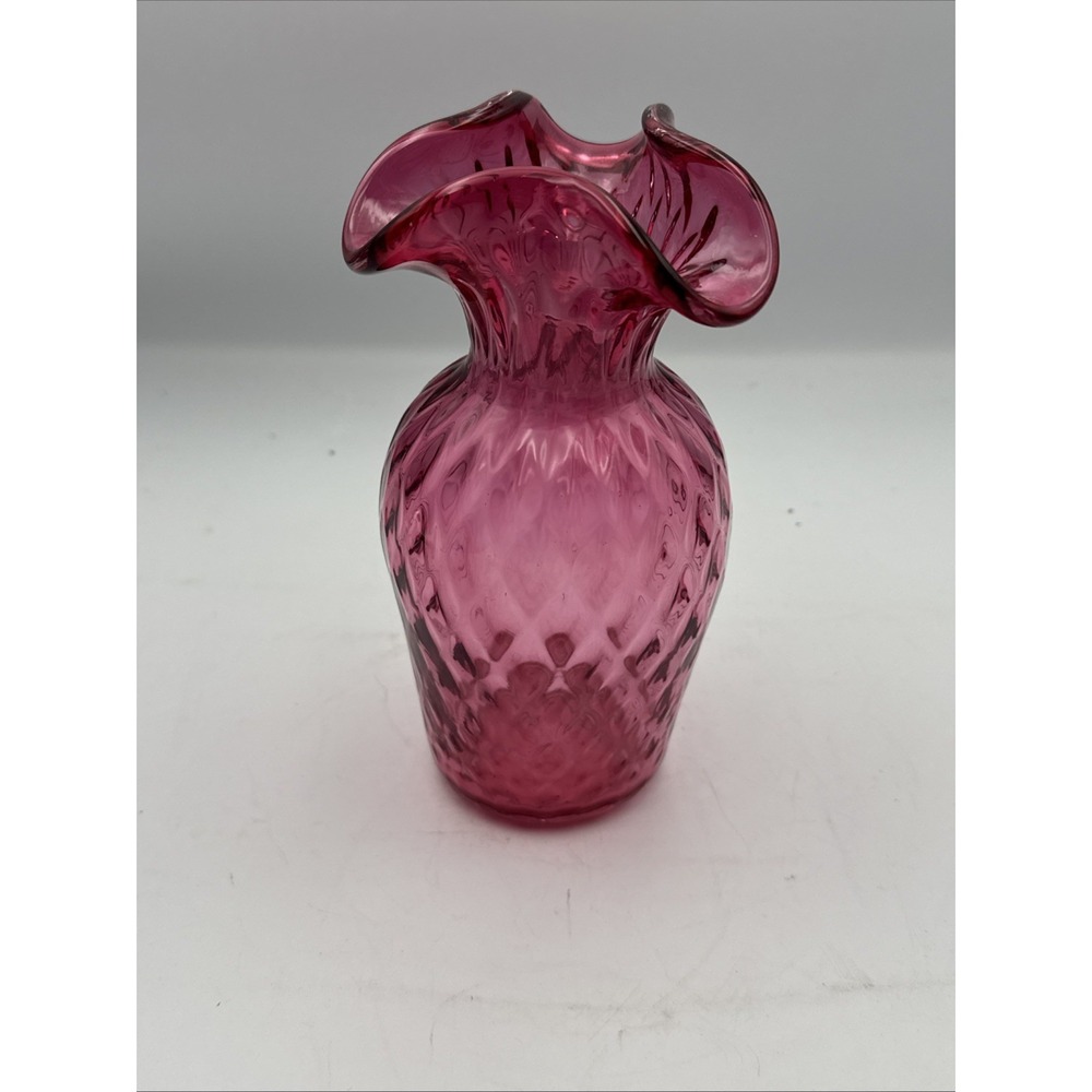 Vintage Hand Blown 8" Cranberry Glass Vase w/ Scalloped Rim & Diamond Pattern - Picture 13 of 14